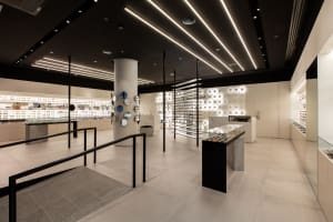 Sunglass Hut ramps up Australian presence